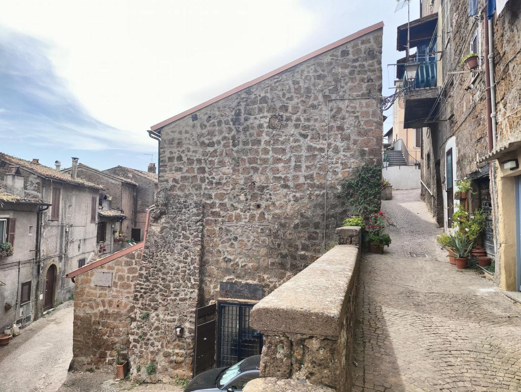 Maestosa Roccaforte Dei Principi, 3 Piani Tutti Per Voi! Sutri Eksteriør bilde