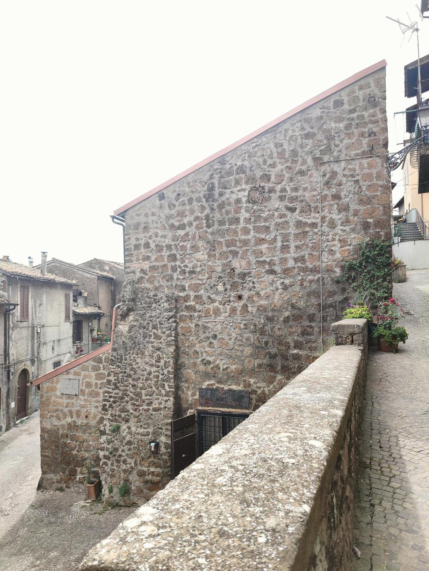Maestosa Roccaforte Dei Principi, 3 Piani Tutti Per Voi! Sutri Eksteriør bilde