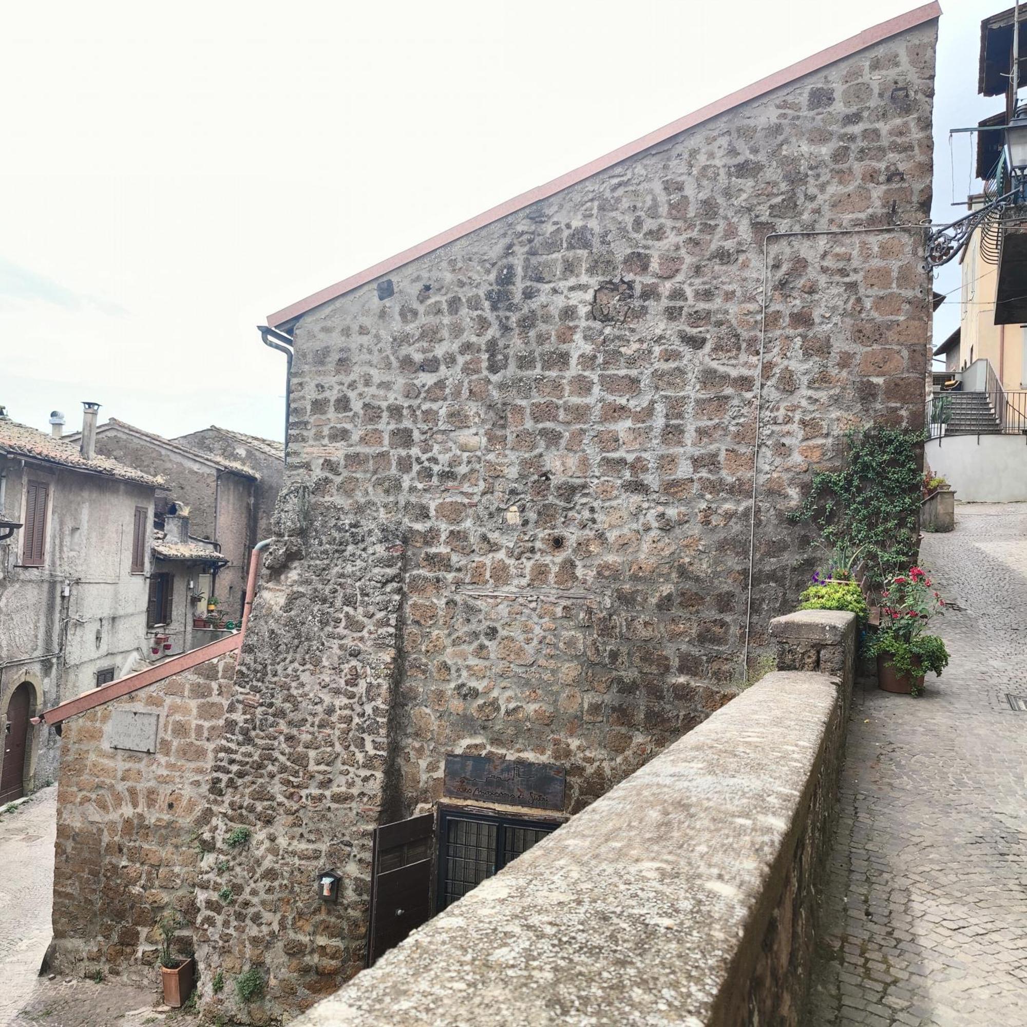 Maestosa Roccaforte Dei Principi, 3 Piani Tutti Per Voi! Sutri Eksteriør bilde