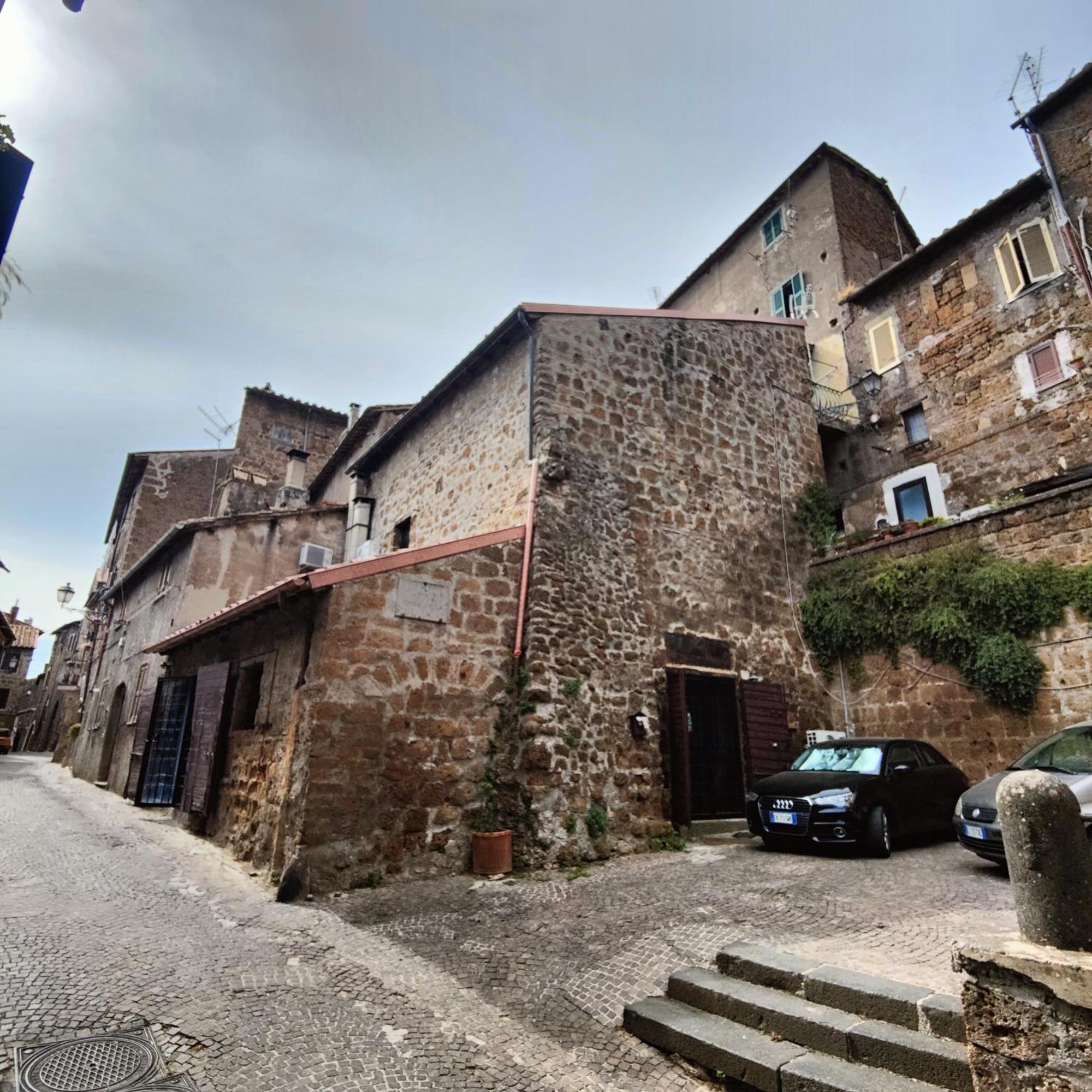 Maestosa Roccaforte Dei Principi, 3 Piani Tutti Per Voi! Sutri Eksteriør bilde